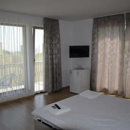 Πανσιόν Pensiunea Apollo Costinești